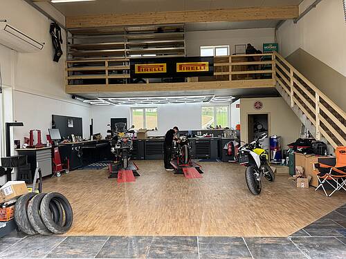 Royal Moto, Motorradwerkstatt in Rennersdorf NEU